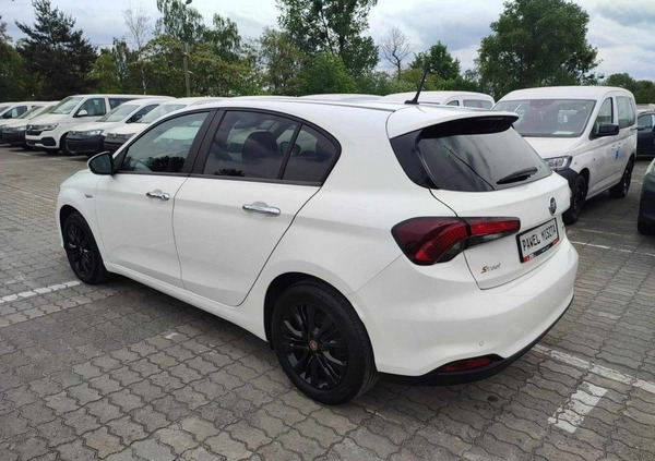 Fiat Tipo cena 52900 przebieg: 51765, rok produkcji 2019 z Karpacz małe 379